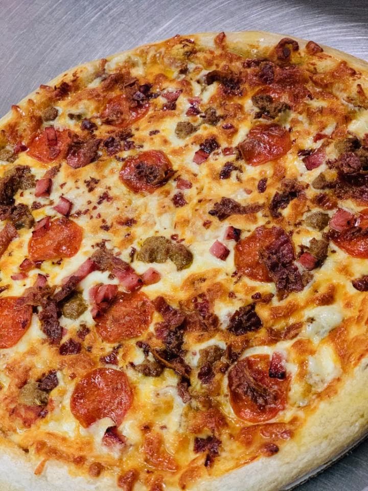 Pizza, Wings or Loaded Nachos