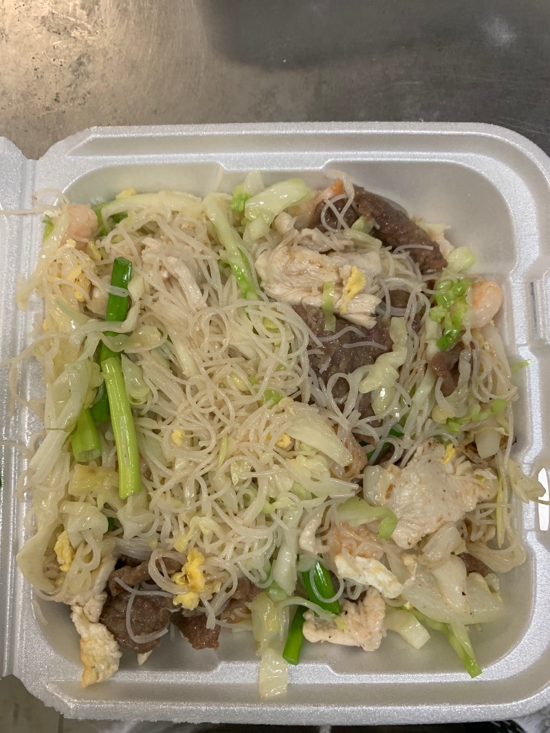 World Bistro Asian Buffet Yakima Mei Fun